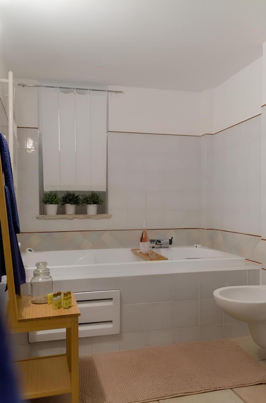 Maison De L'Air - Apt With Jacuzzi Giovinazzo Exterior foto